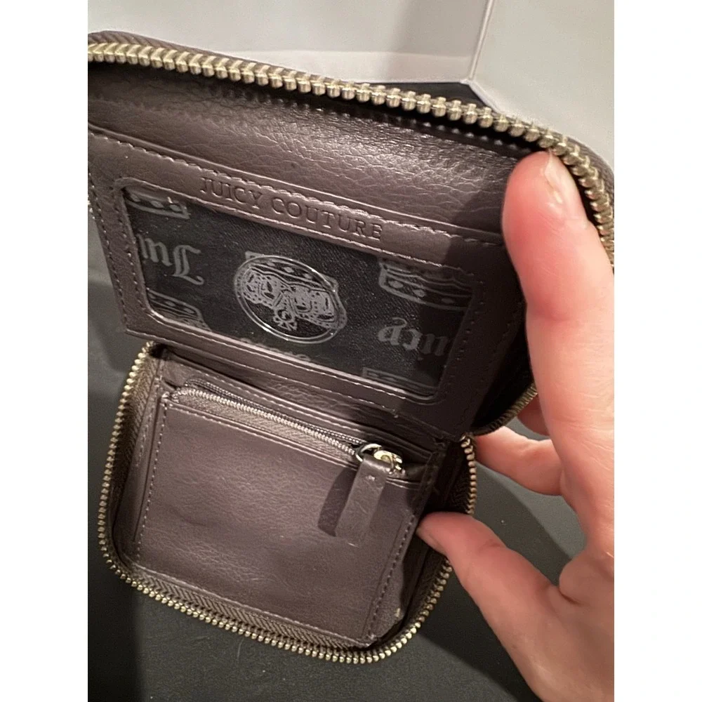 Vintage Juicy Couture Wallet Single Fold Tan Velvet Embroidered Logo Bling Zip